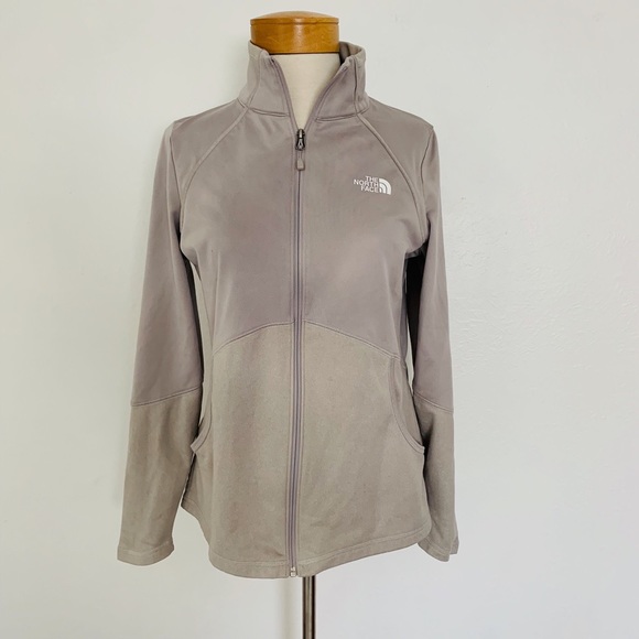 The North Face Jackets & Blazers - 💢SOLD💢 North Face Grey Zip Up